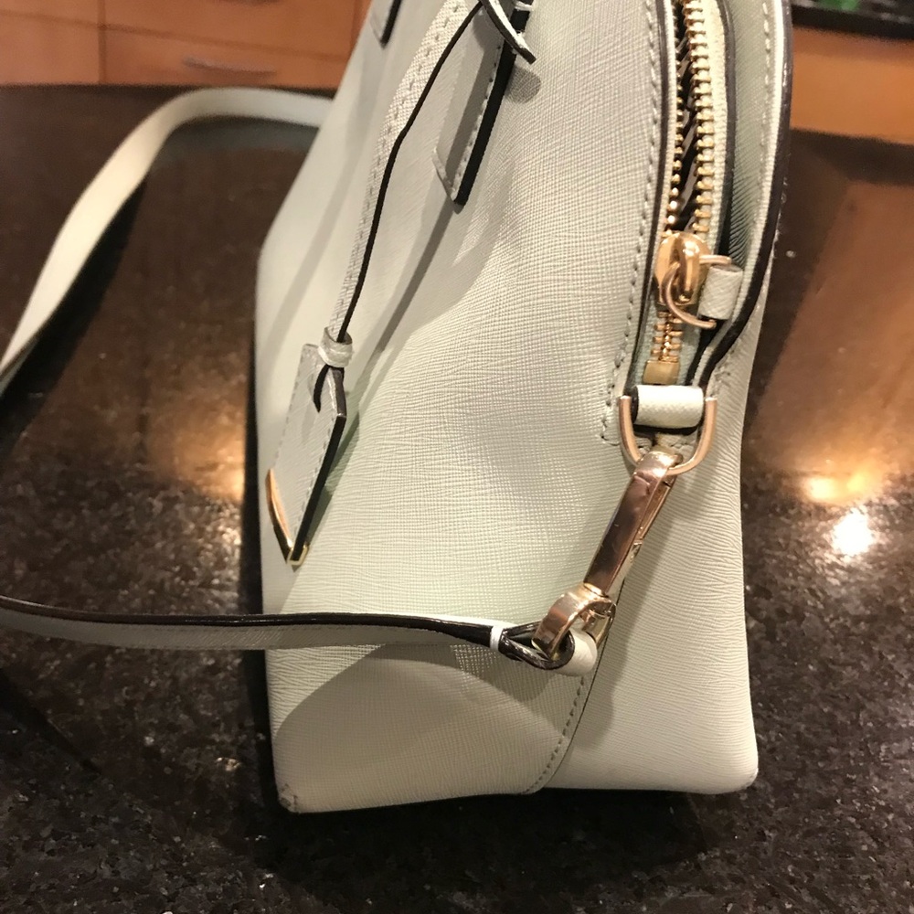 ❤️Pretty Kate Spade purse❤️ Not used much, excellent used condition - Picture 4 of 8